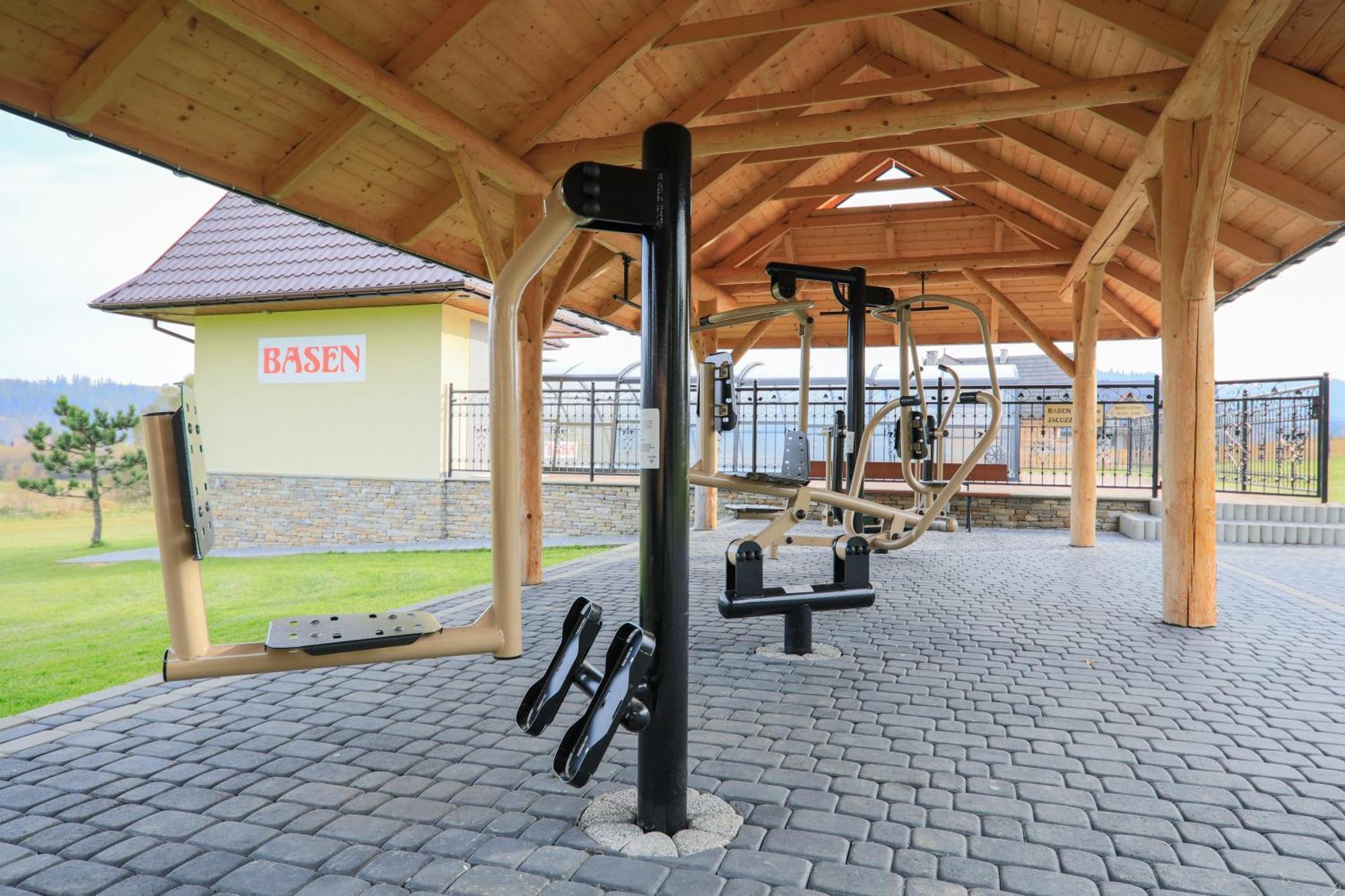Folk Resort Domki I Apartamenty Murzasichle Exterior photo